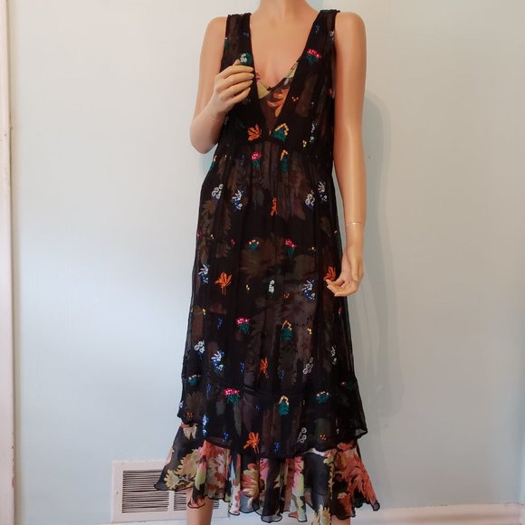 NWT Anthropologie Floreat two pieces Embroidered Dress. Size 8. - Picture 3 of 16